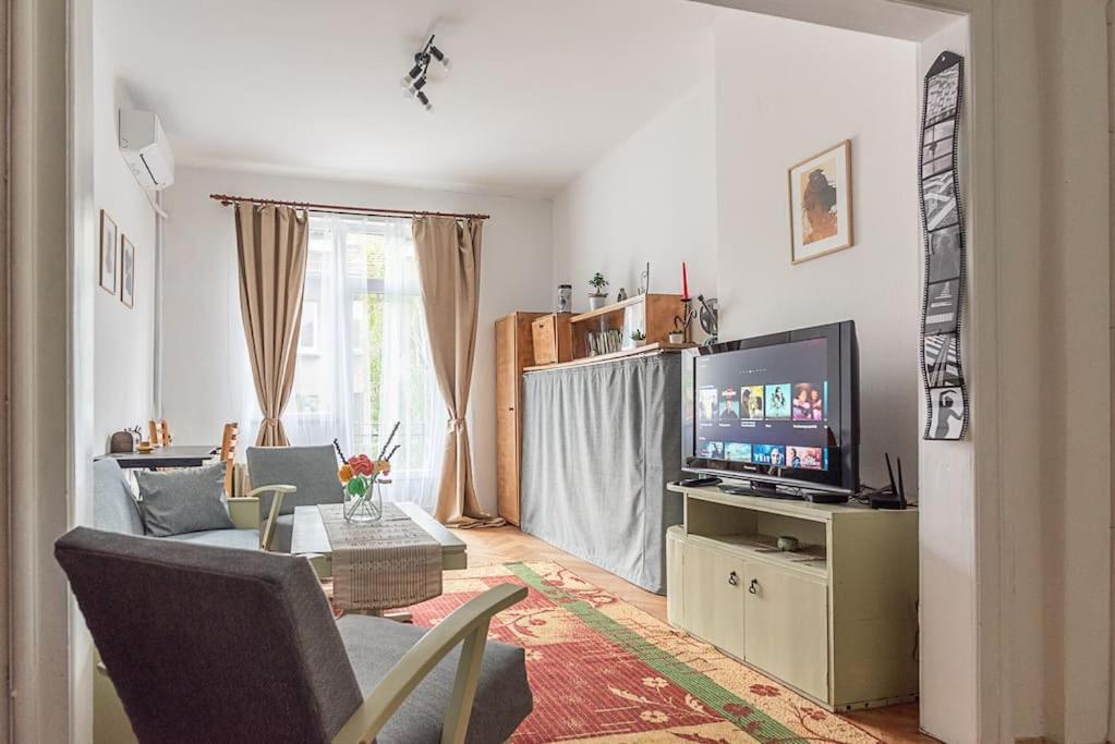 Apartament Centrally Located Vintage Flat Sofia Zewnętrze zdjęcie